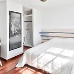 Vakantiehuis Maison Pour 11 - Piscine - *