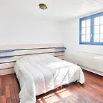 Vakantiehuis Maison Pour 11 - Piscine - *