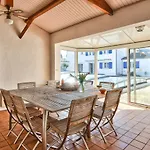 Maison Pour 11 - Piscine - Vakantiehuis *