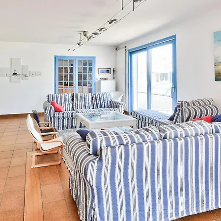 Feriehus Maison 11 Pers Avec Piscine & Bbq, Centre A 650 M *