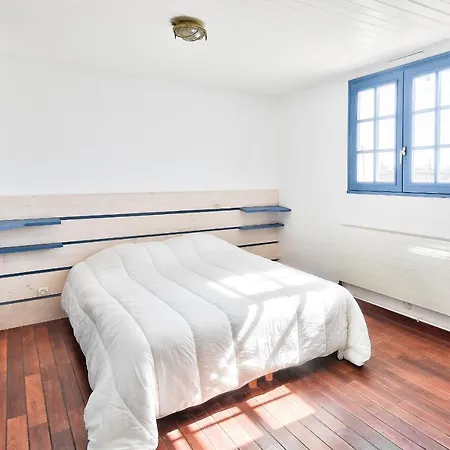 Feriehus Maison 11 Pers Avec Piscine & Bbq, Centre A 650 M *