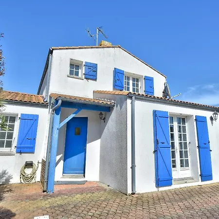 Maison 11 Pers Avec Piscine & Bbq, Centre A 650 M Feriehus