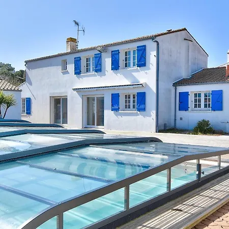 Maison Pour 11 - Piscine - Hébergement de vacances *