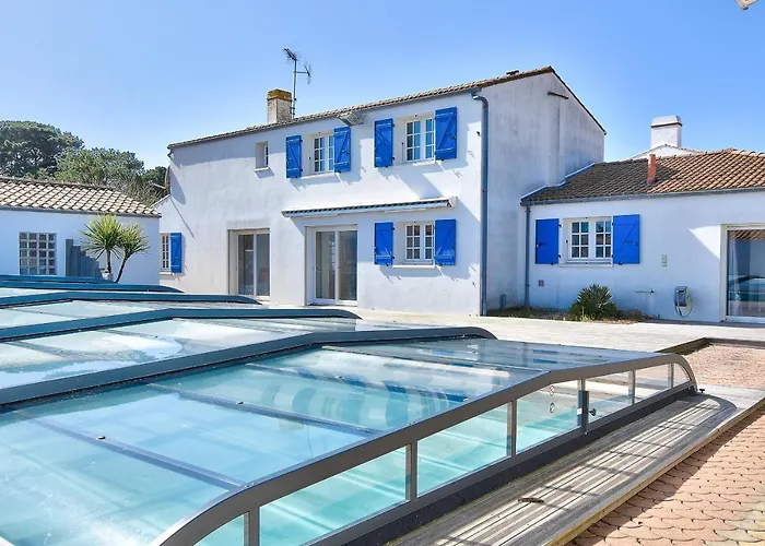 Maison Pour 11 - Piscine - Hébergement de vacances *