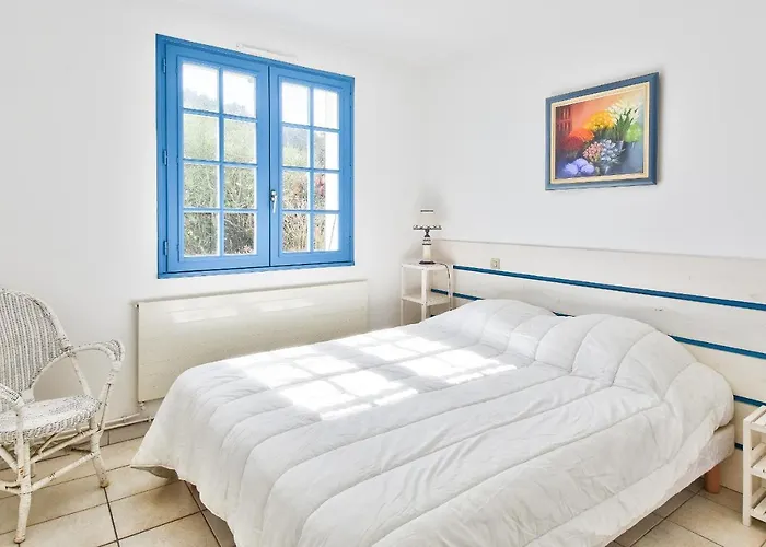 Holiday home Maison Pour 11 - Piscine - Noirmoutier-en-l'Ile