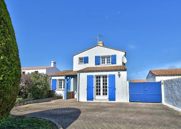 Maison Pour 11 - Piscine - Holiday home *